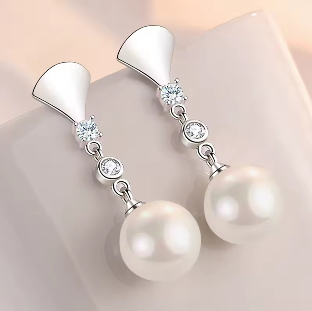 Silver Plated Pearl Earrings