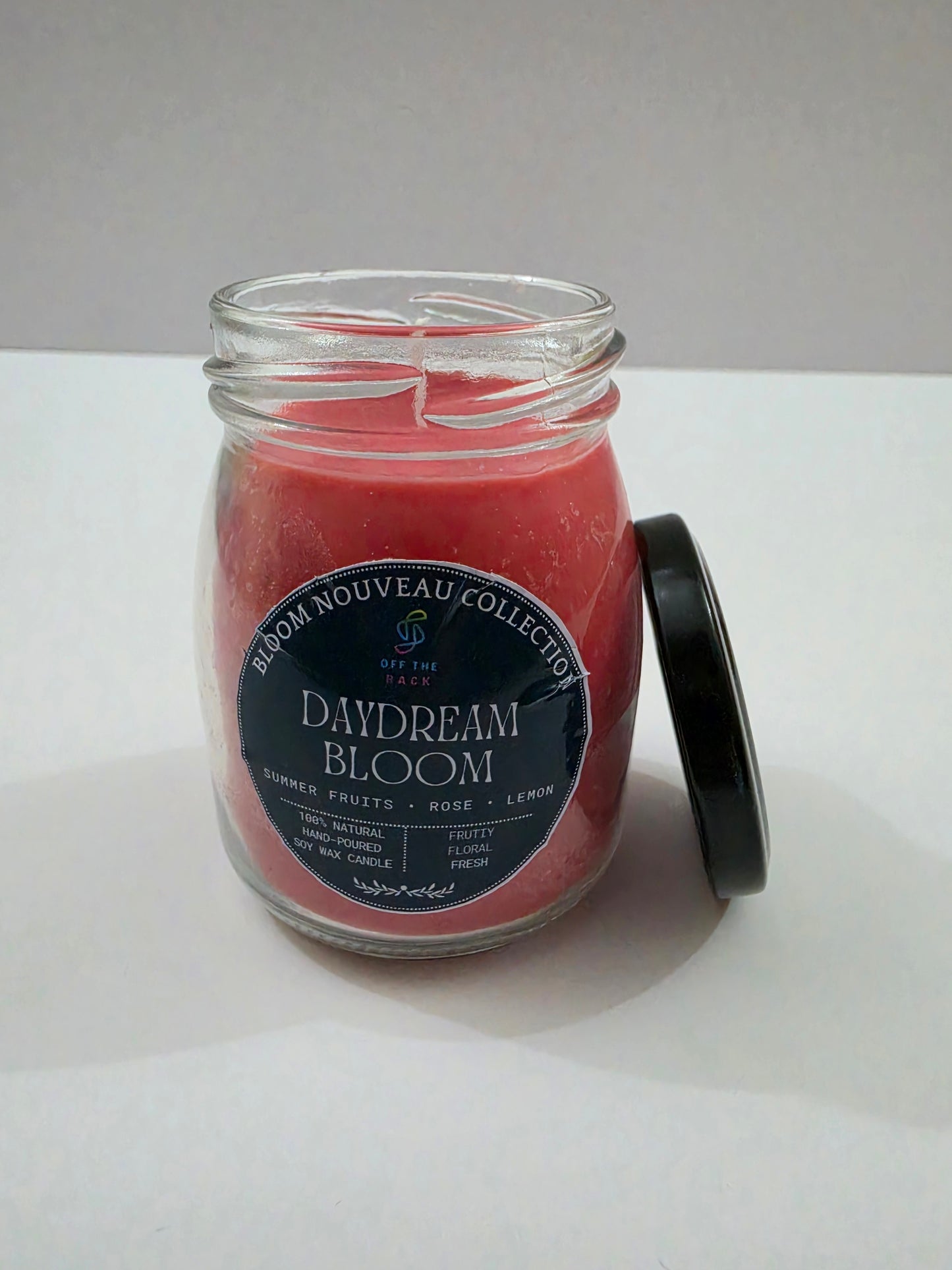 Daydream Bloom Curvy Jar Candle