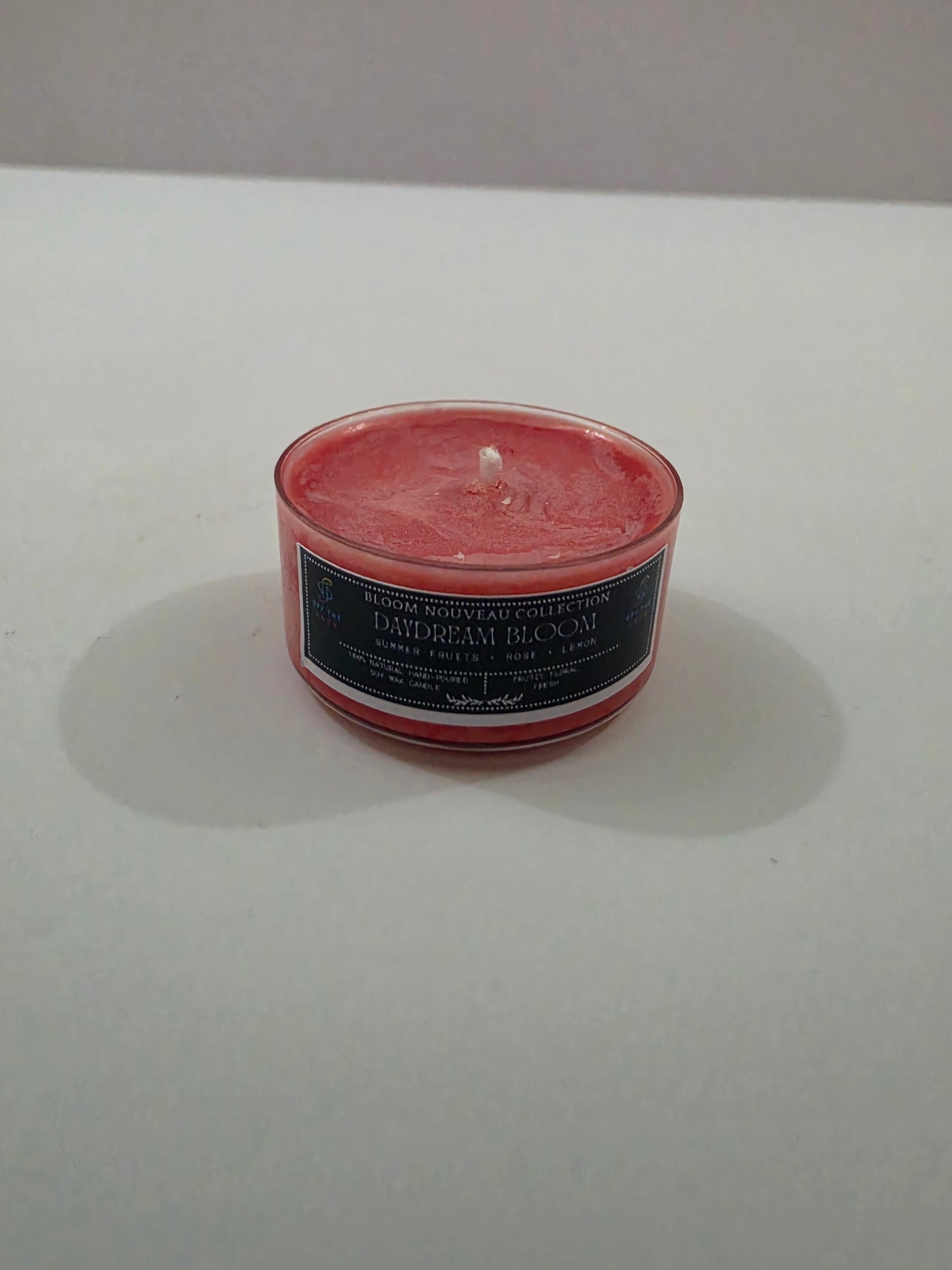 Daydream Bloom Tealight Candle