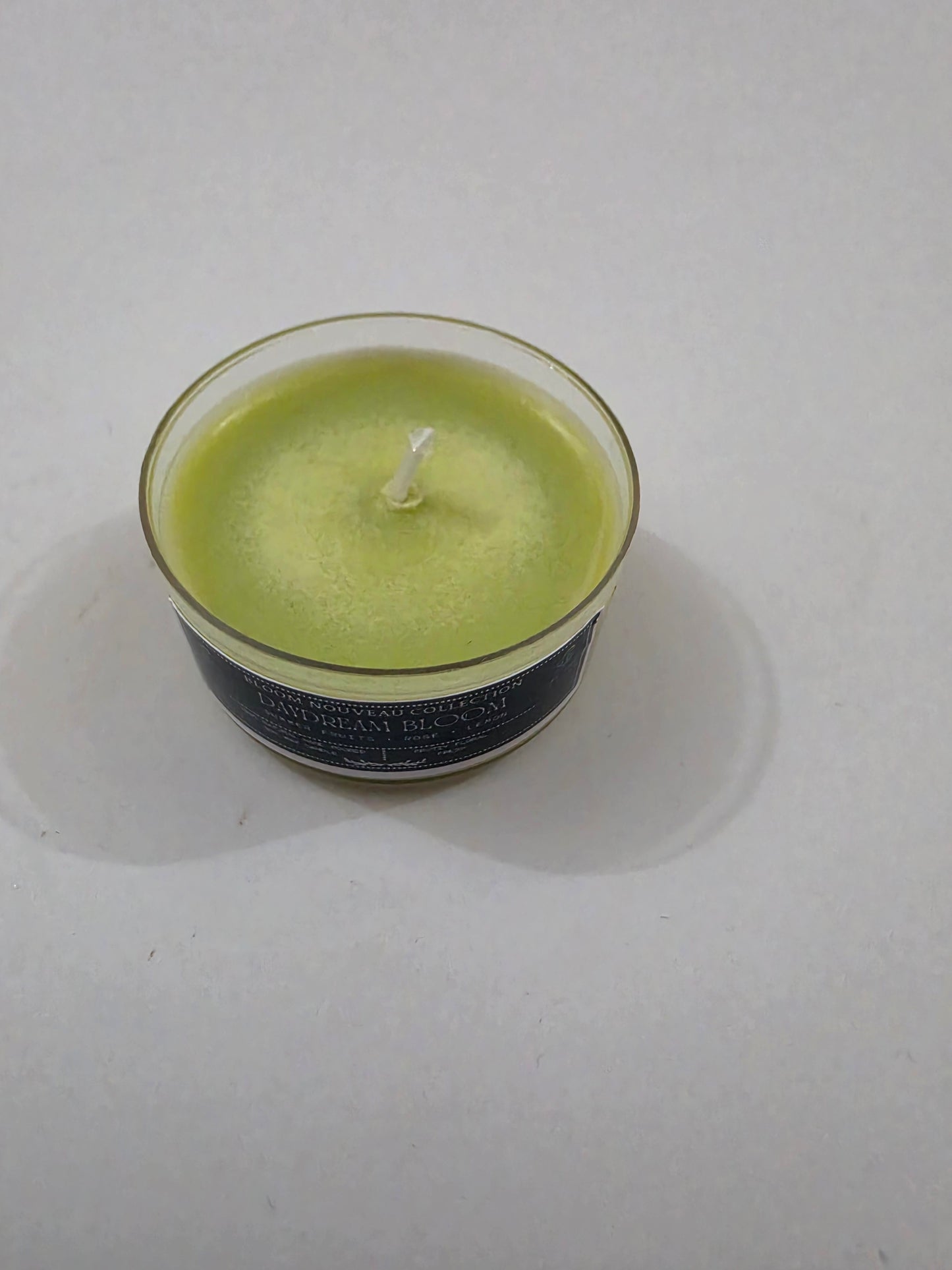 Daydream Bloom Tealight Candle