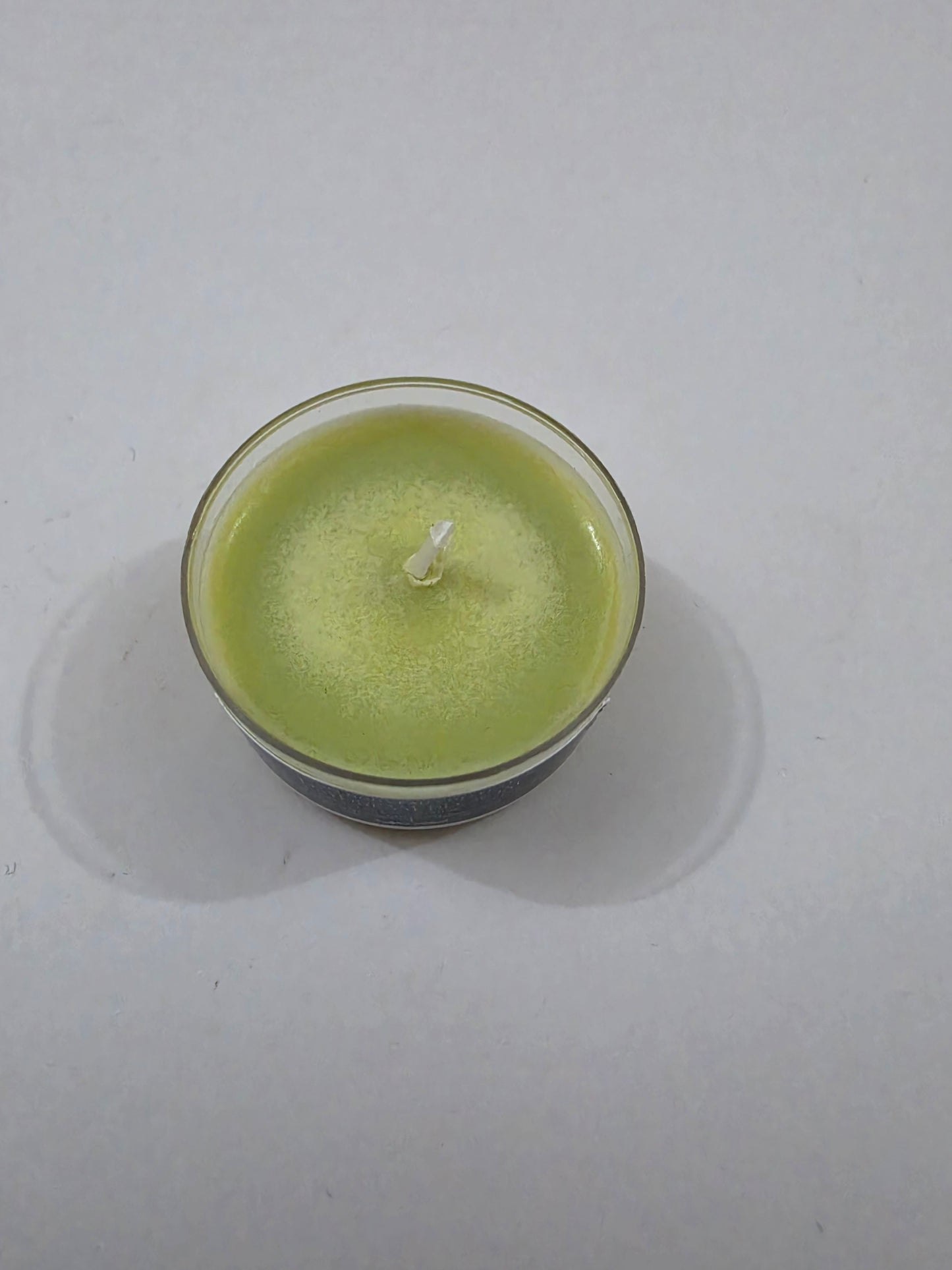 Daydream Bloom Tealight Candle