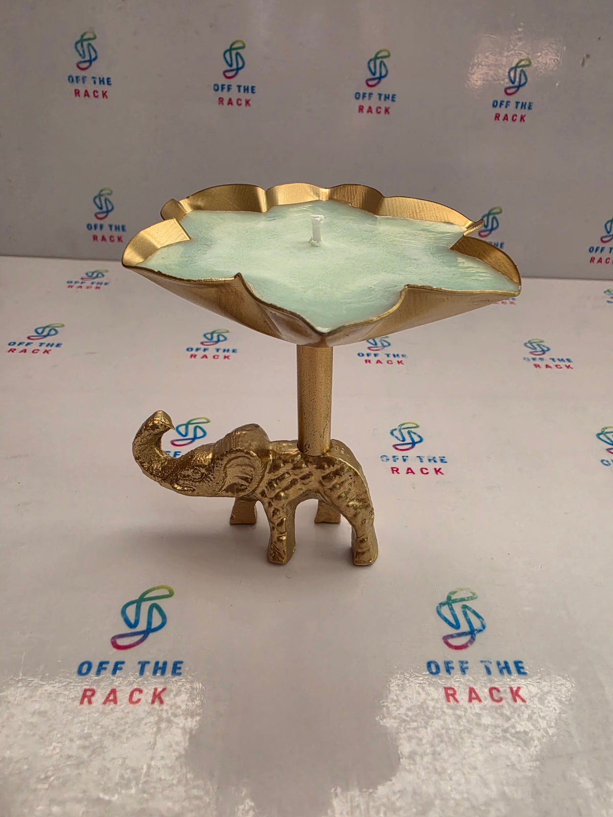 Shubh Sugandh Elephant Urli Candle
