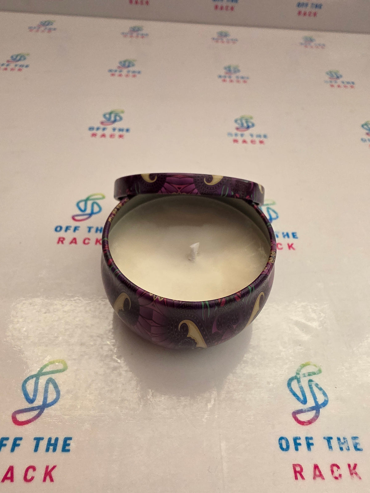 Urban Leather Lounge Mandala Tin Candle