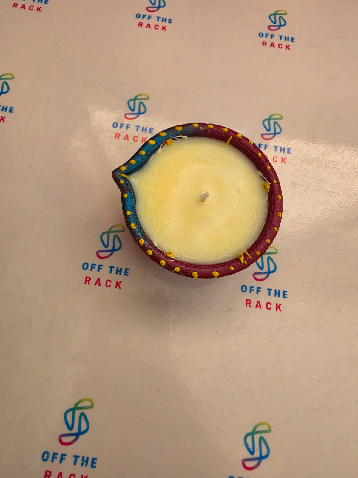 Sandalwood Aarti Painted Diya Candle