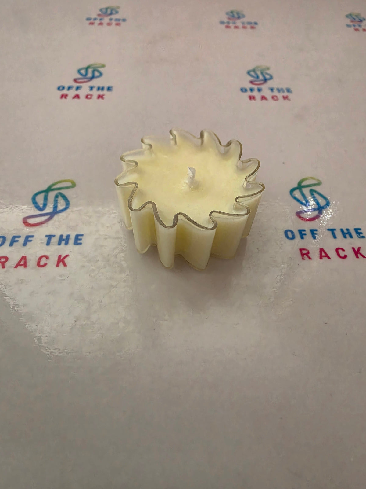 Sandalwood Aarti Sun Tealight Candle