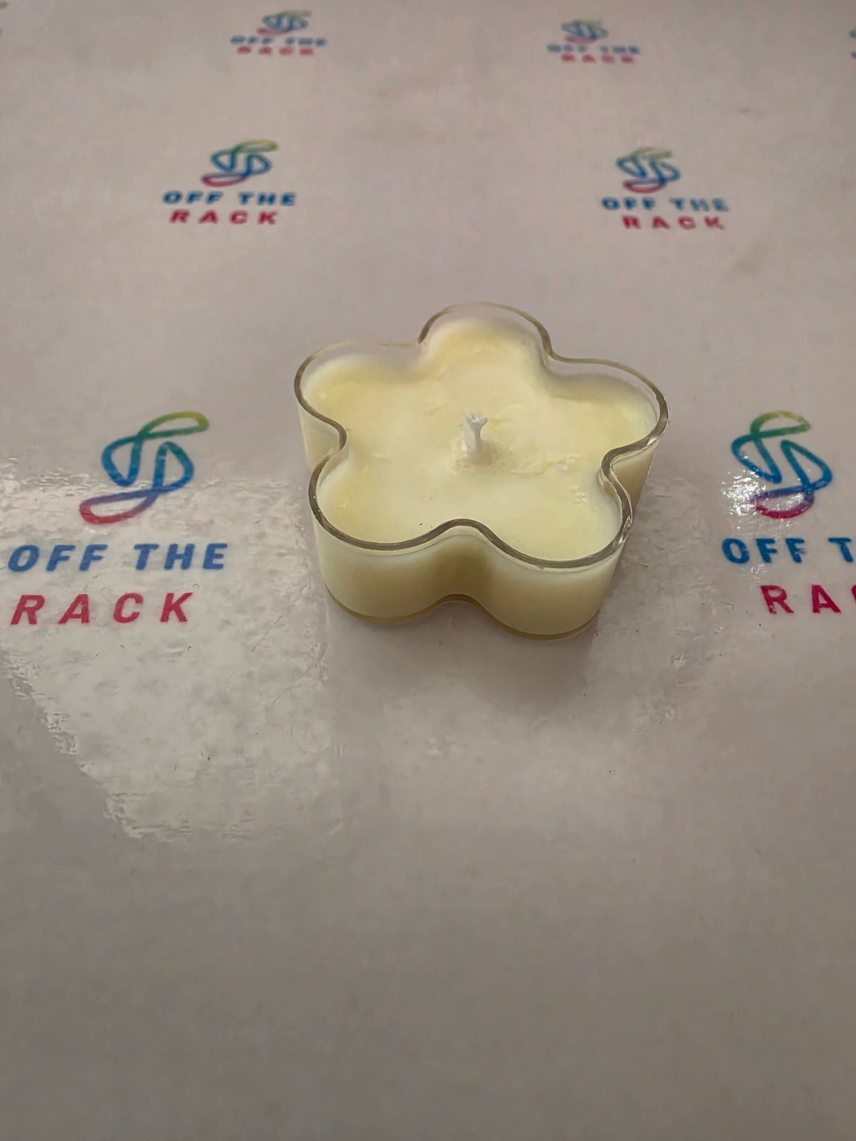 Sandalwood Aarti Flower Tealight Candle