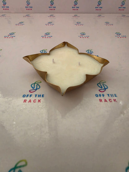 Mogra Chandni 4 Leaf Urli Candle