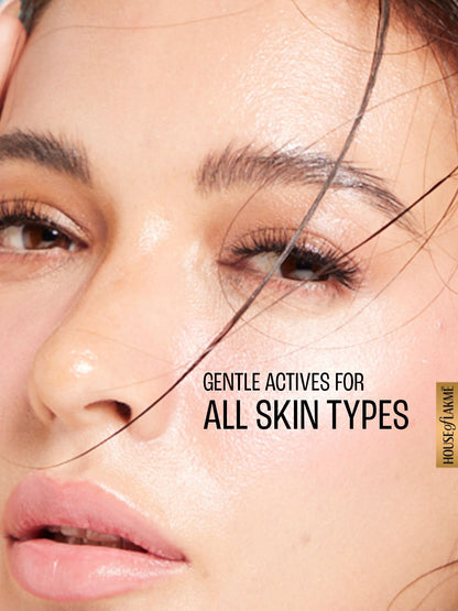 Lakme Hyaluronic Dewy Micro Essence with 4% Hyaluronic Acid