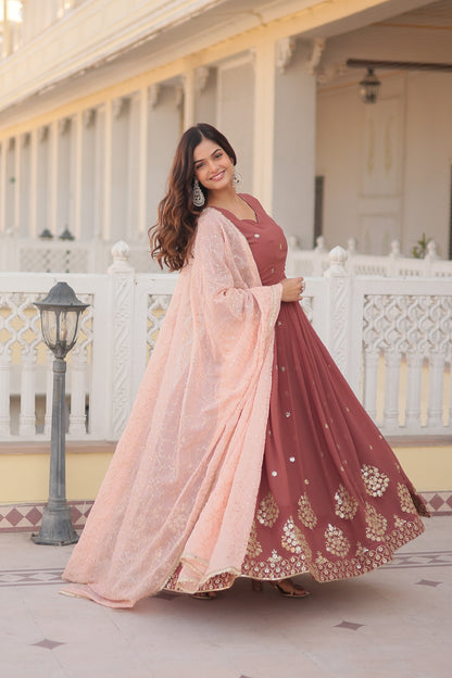 DESIGNER READYMADE GOWN