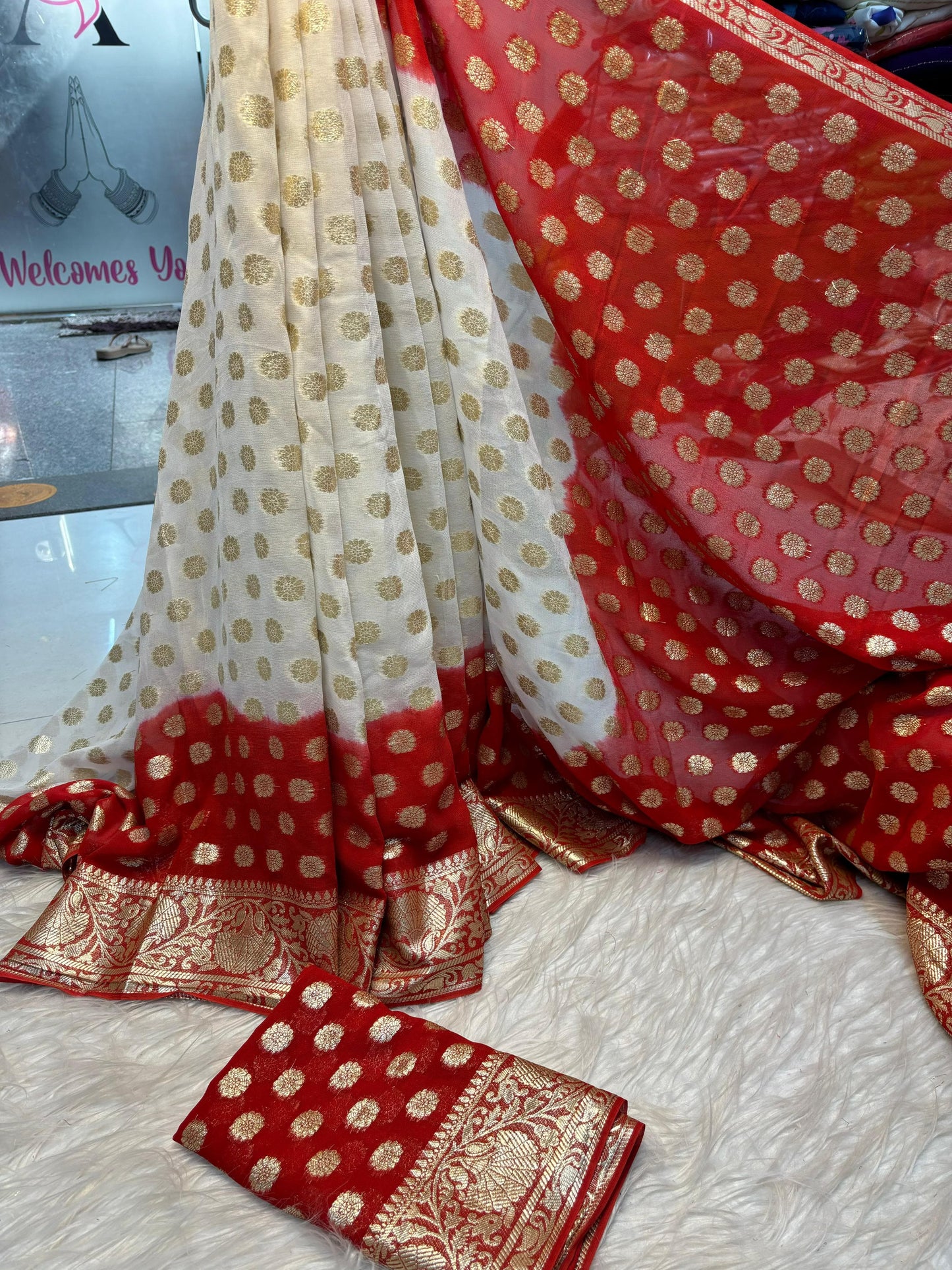 Pure Viscose Jacquard Border Saree