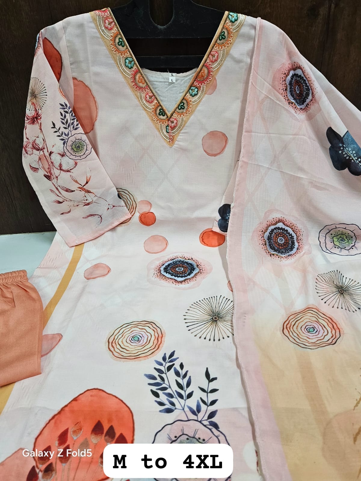 Kurti Set