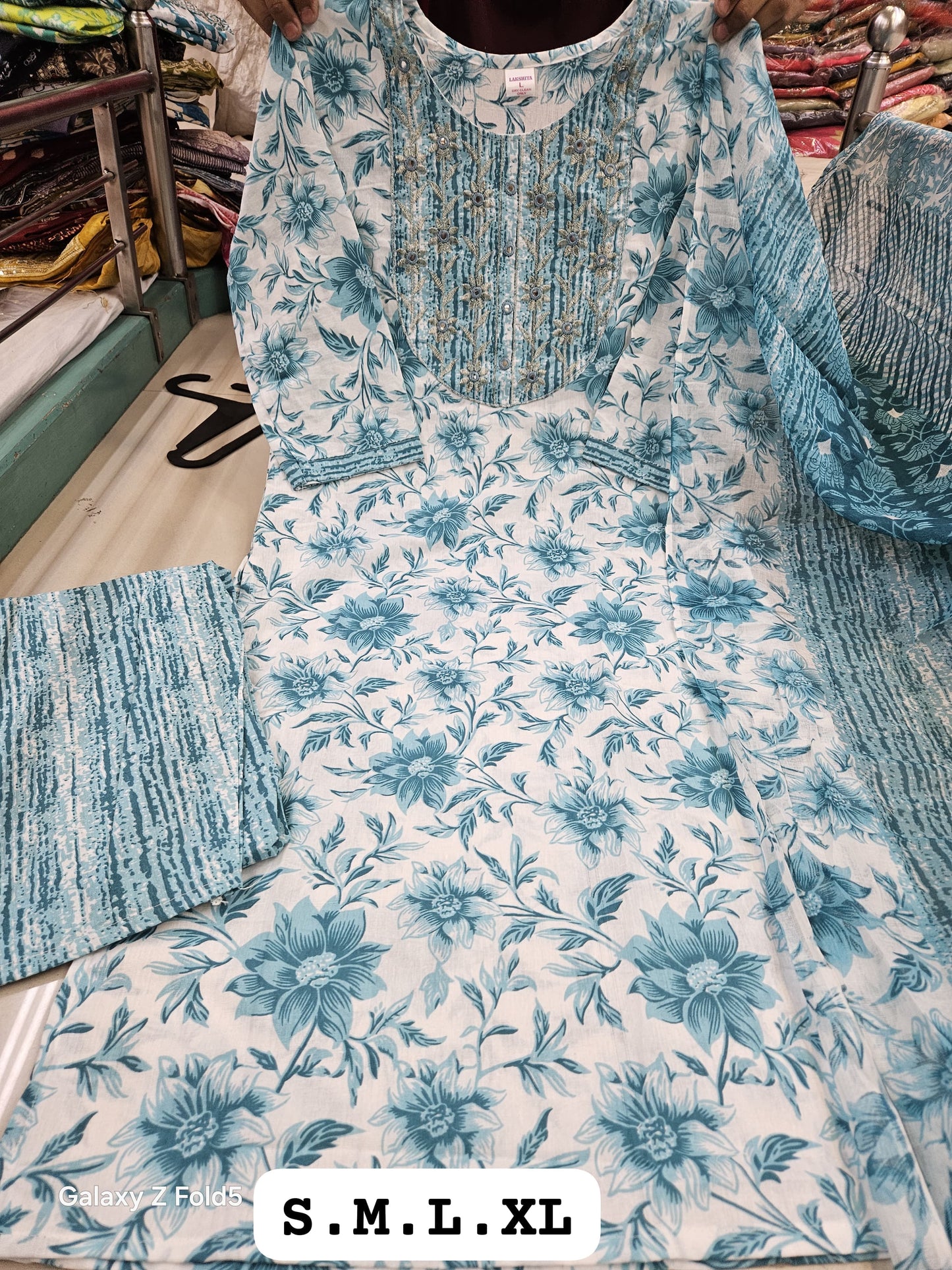 Kurti Set