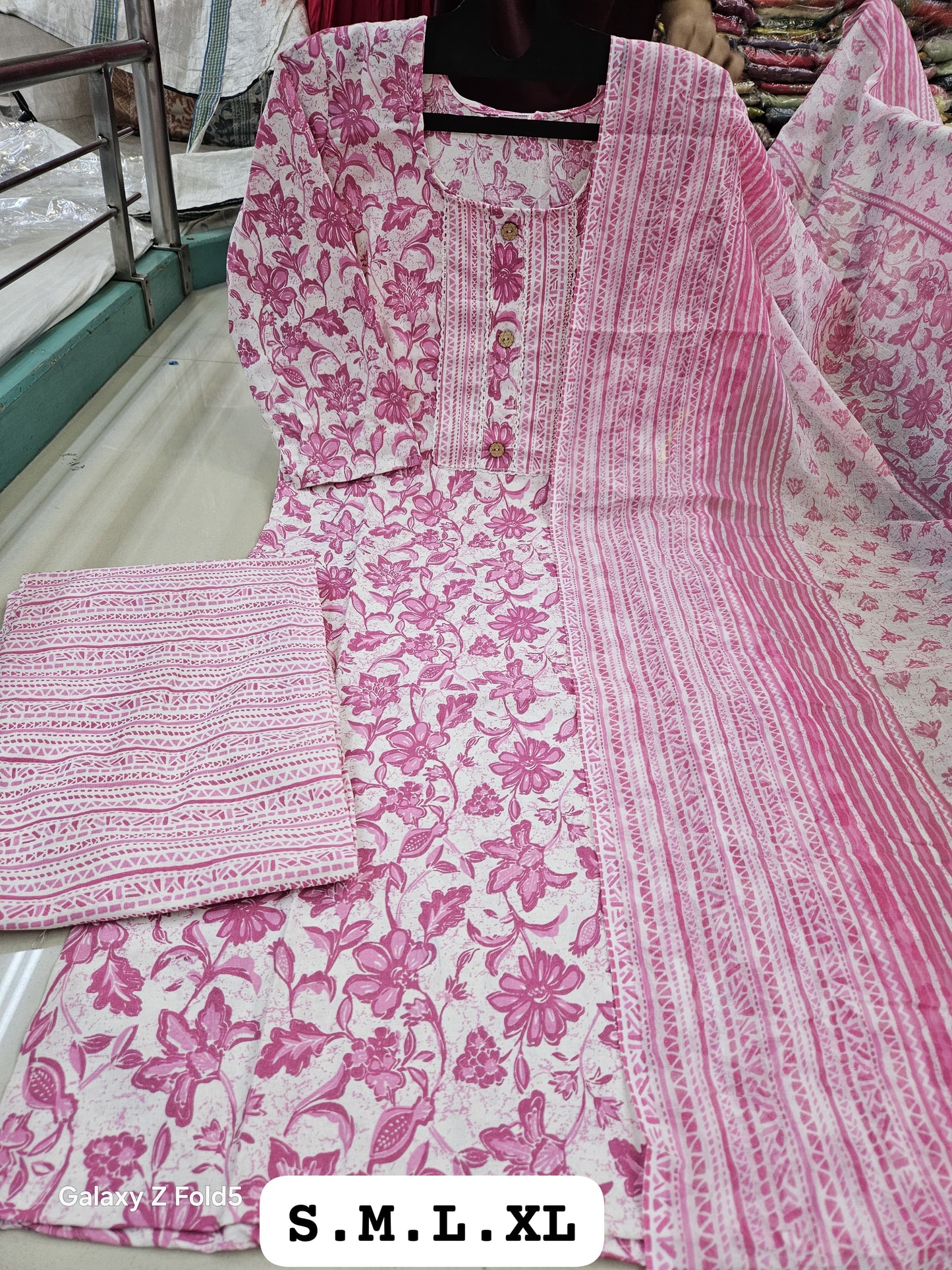 Kurti Set