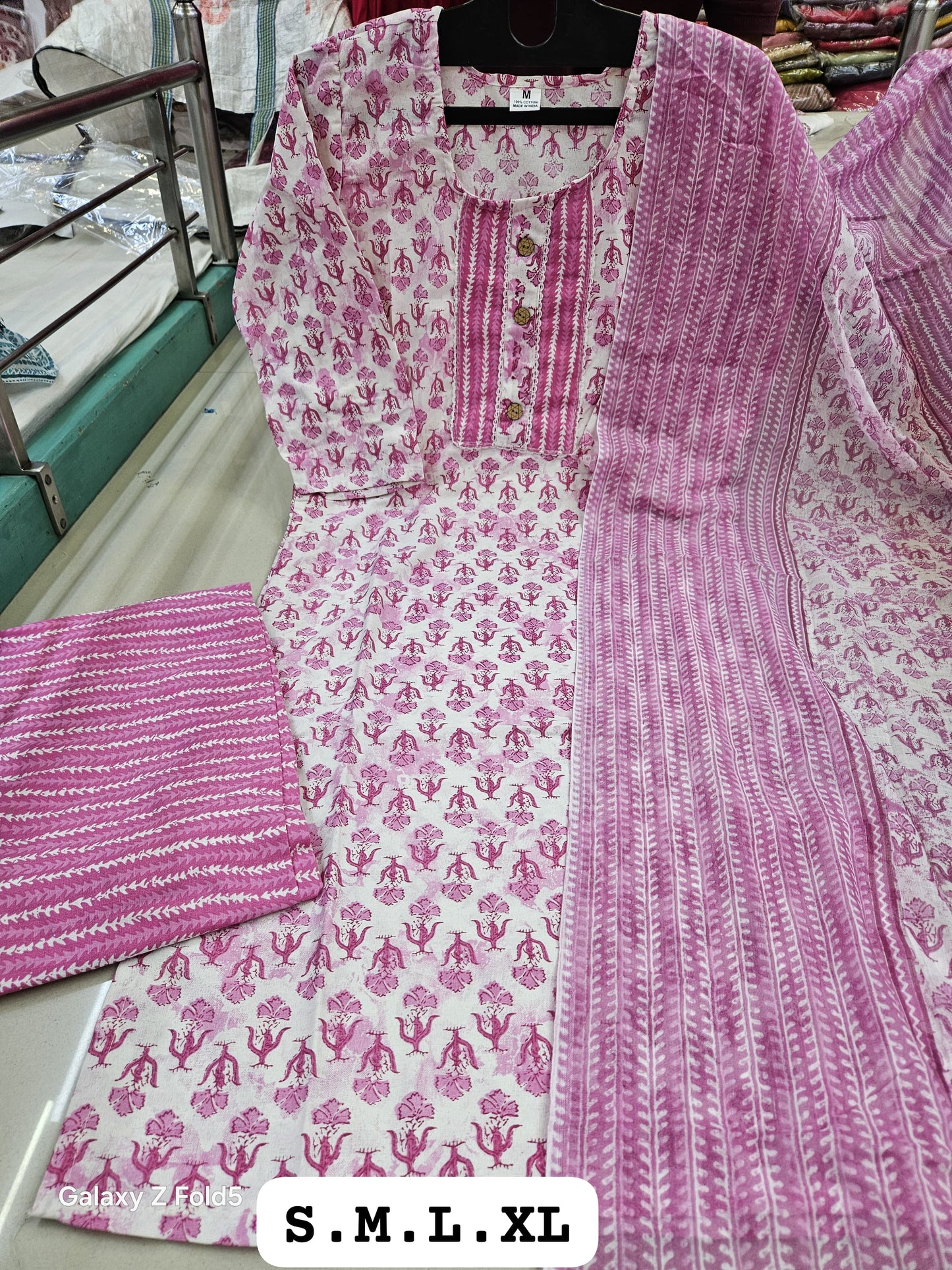 Kurti Set