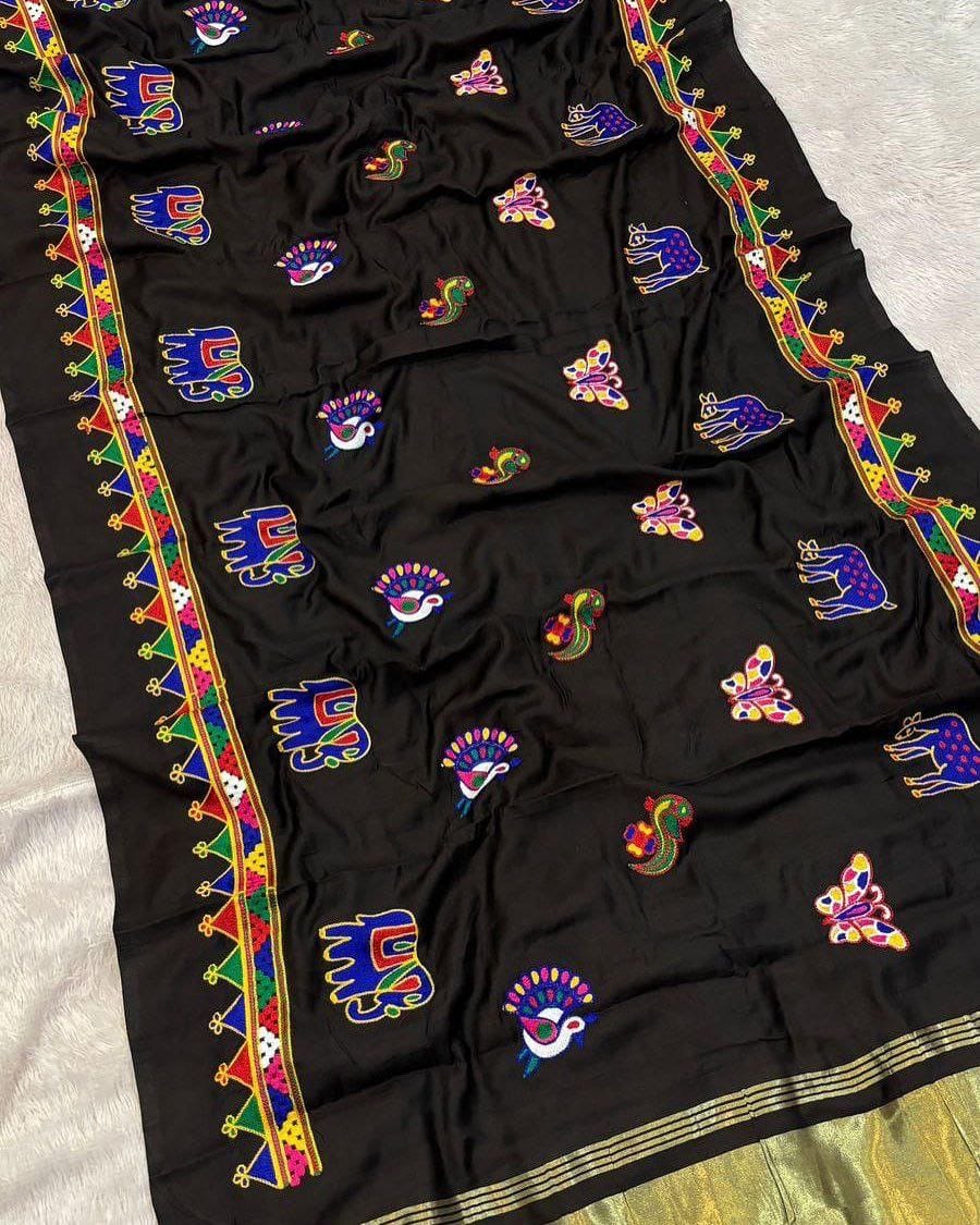 Ghamti Work Dupatta
