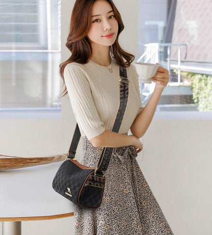 Round Sling Bag
