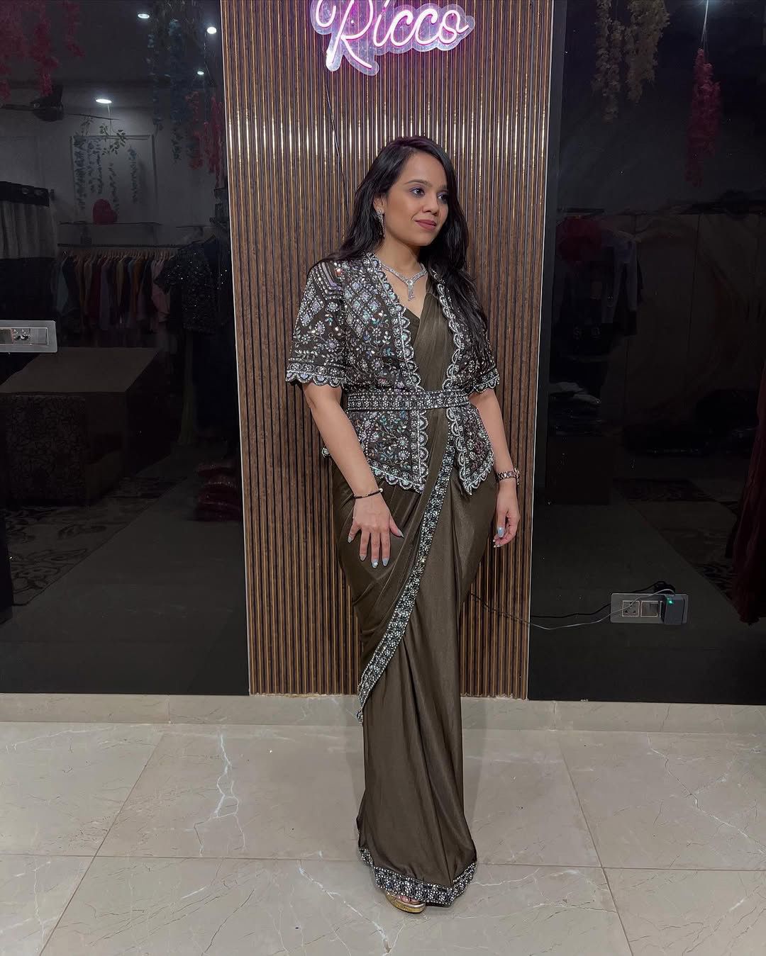 STAR GEORGETTE SEQUENCE WORK SAREE WITH KOTI