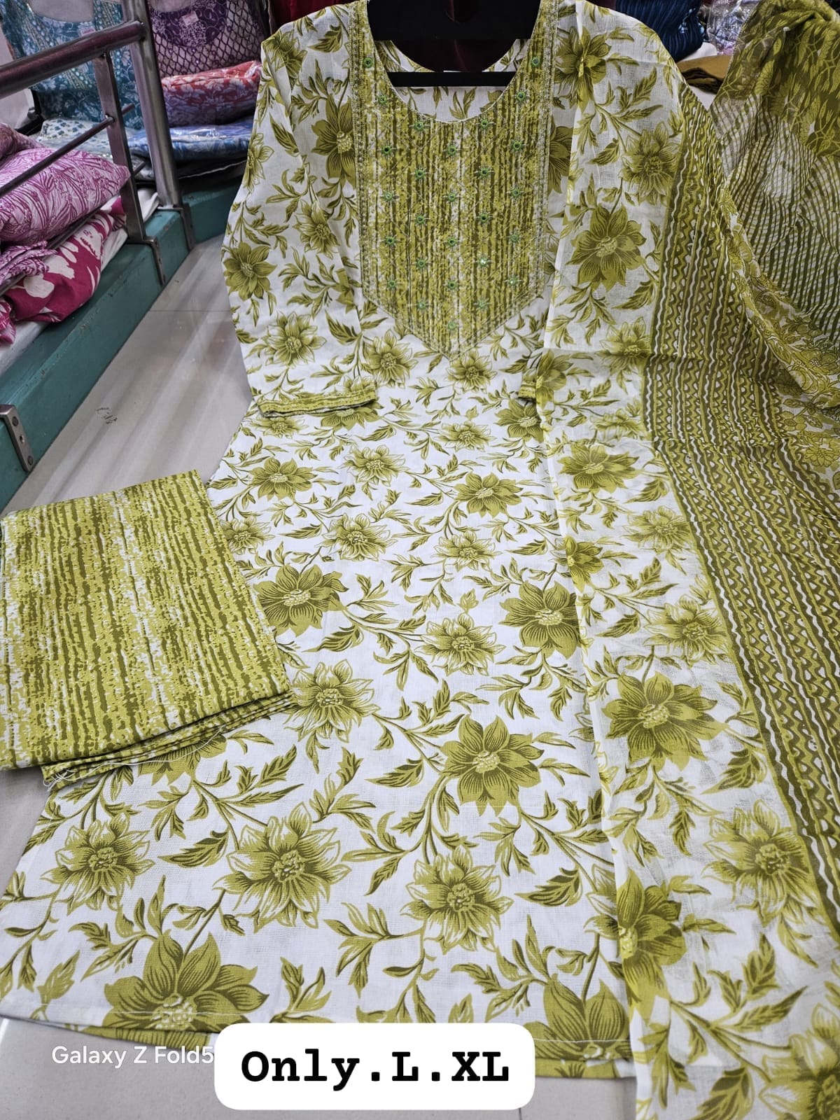 Kurti Set