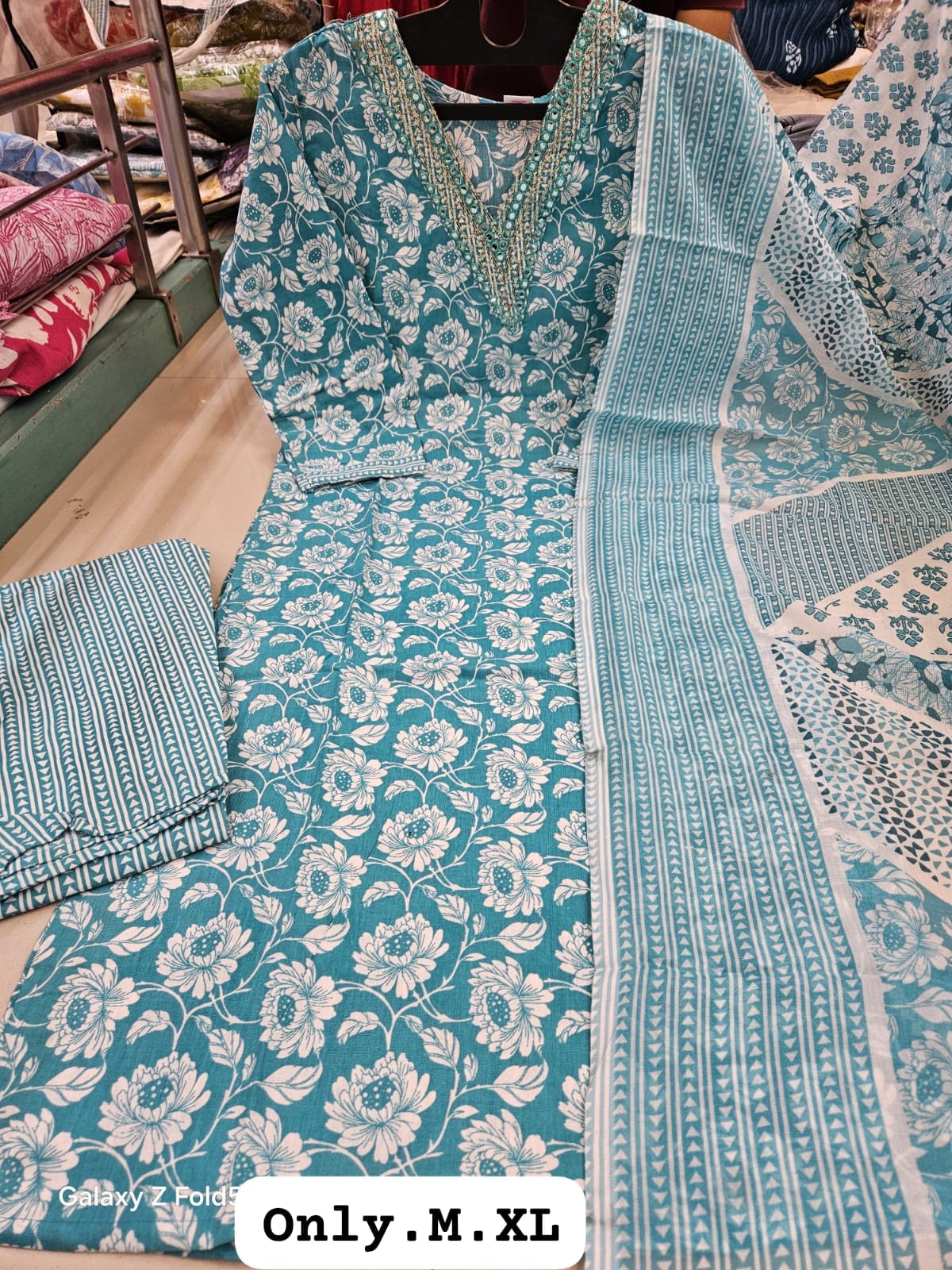 Kurti Set