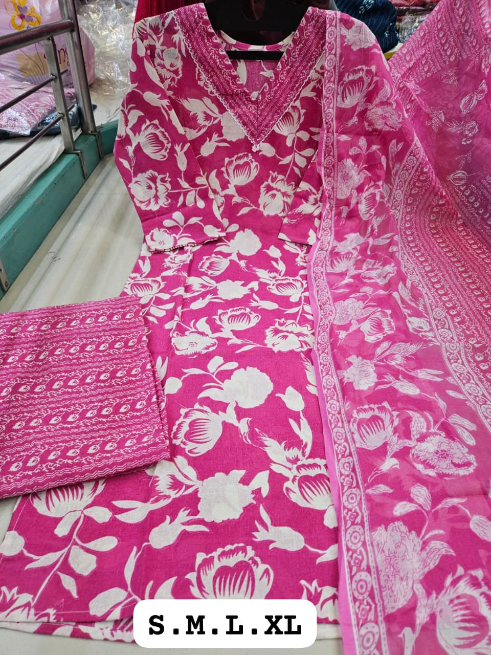 Kurti Set