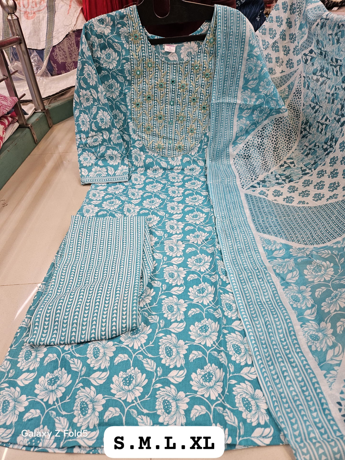 Kurti Set