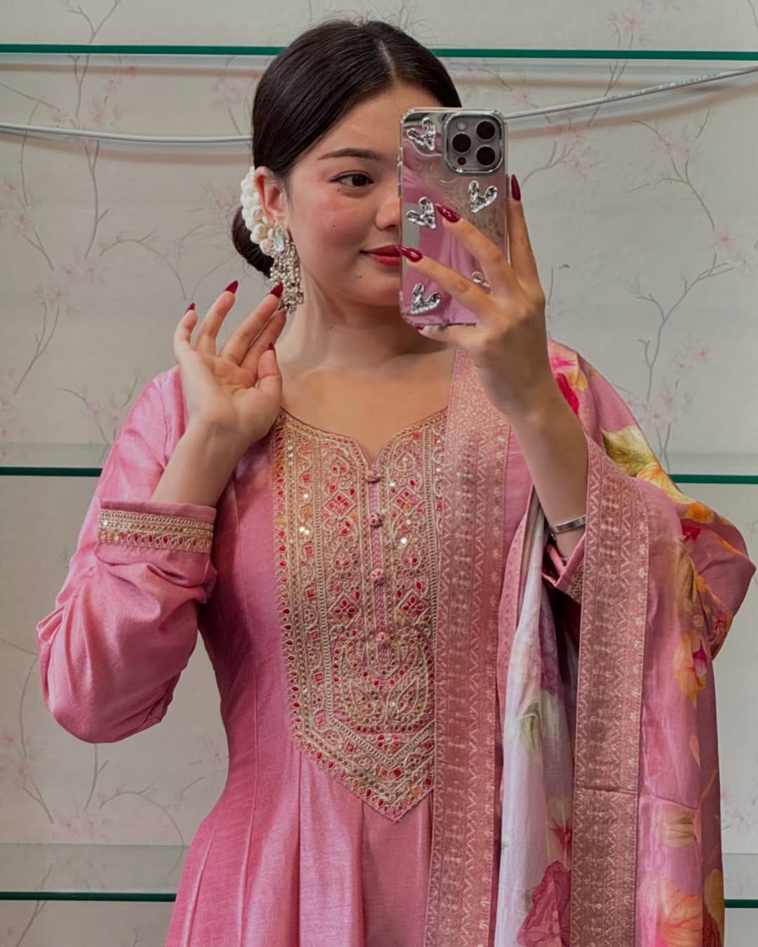 NEW PRIYA