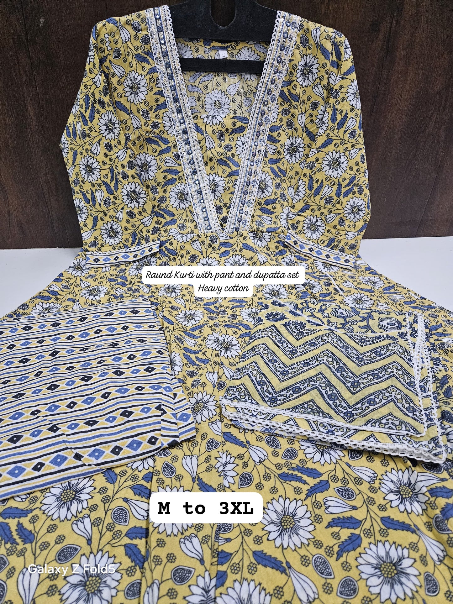 Kurti Set