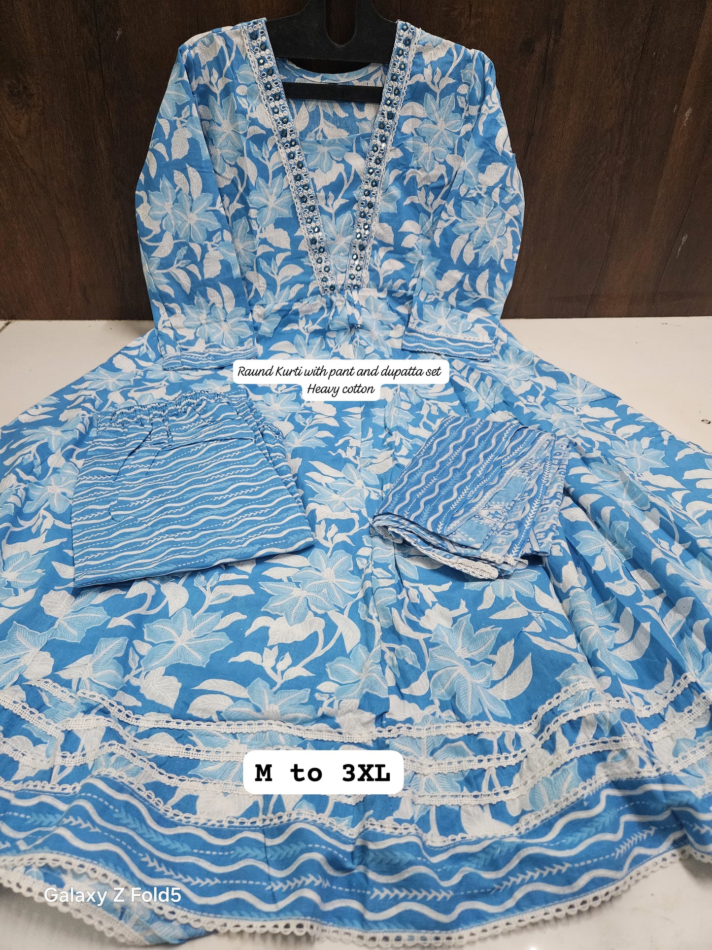 Kurti Set