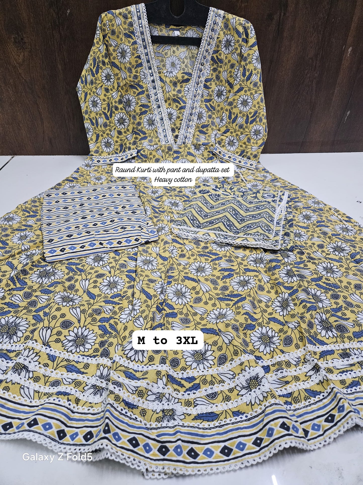 Kurti Set