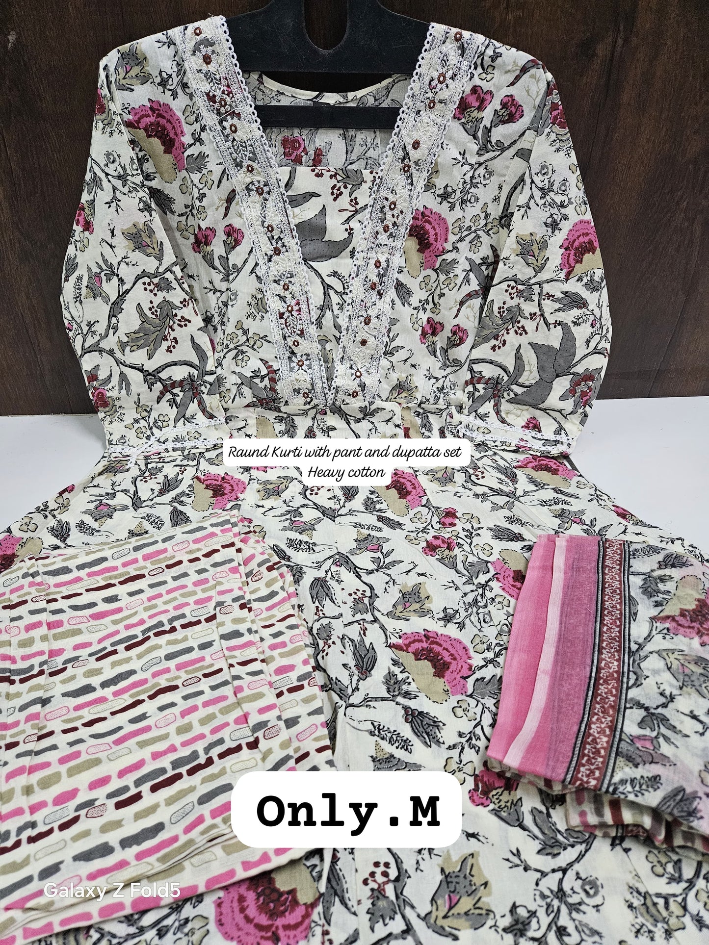 Kurti Set