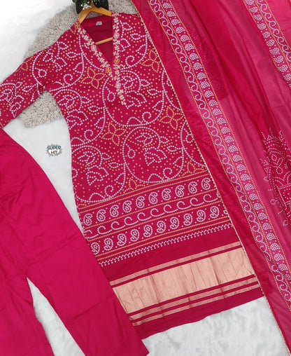 NAVYA (7013)