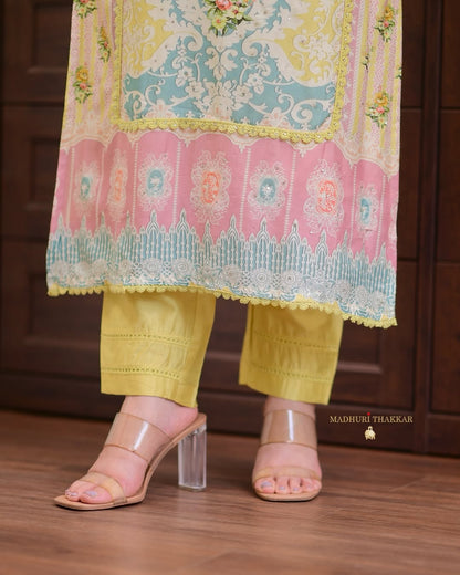 Three Piece Set