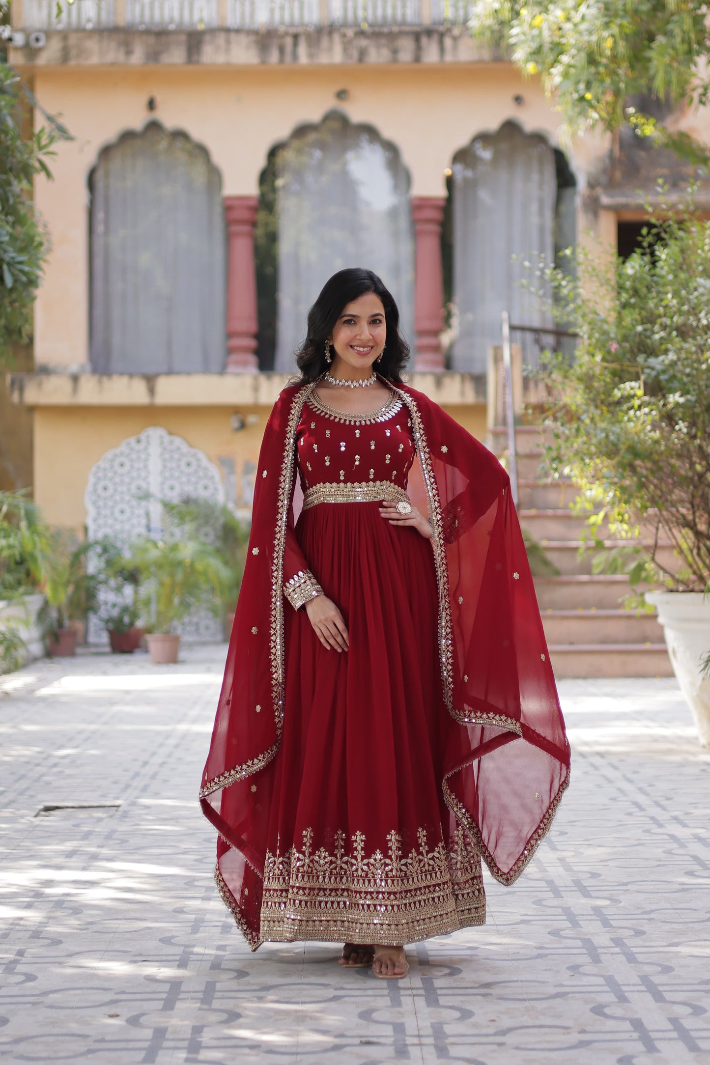 READYMADE GOWN