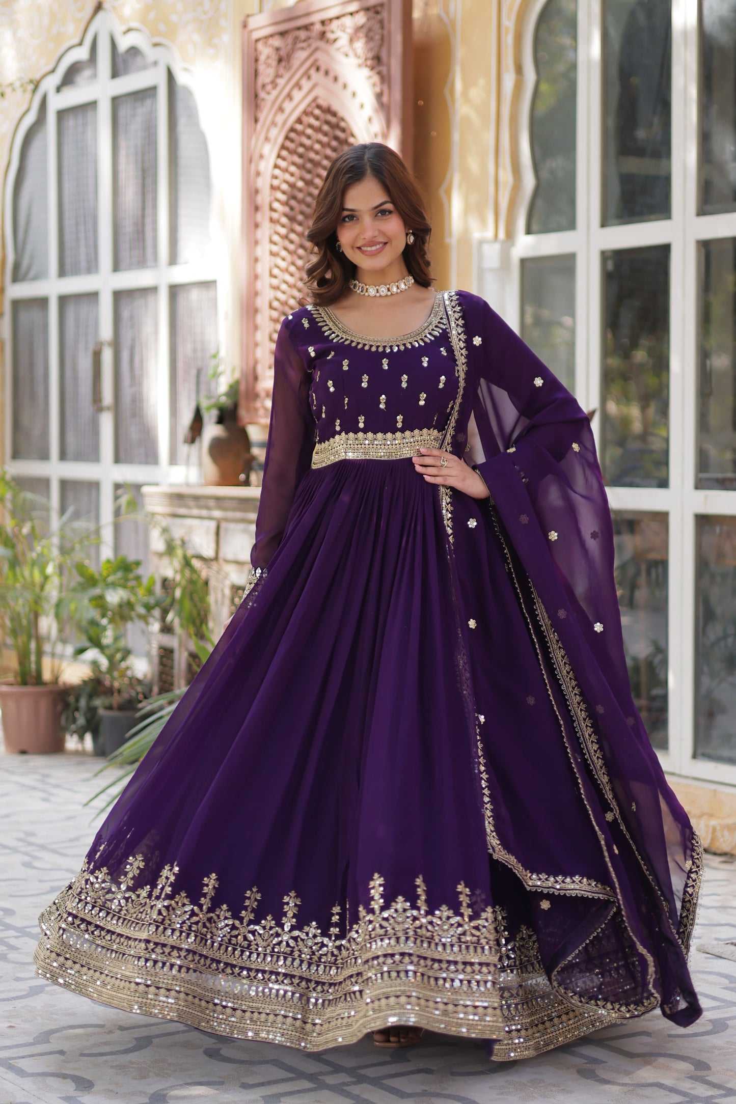READYMADE GOWN