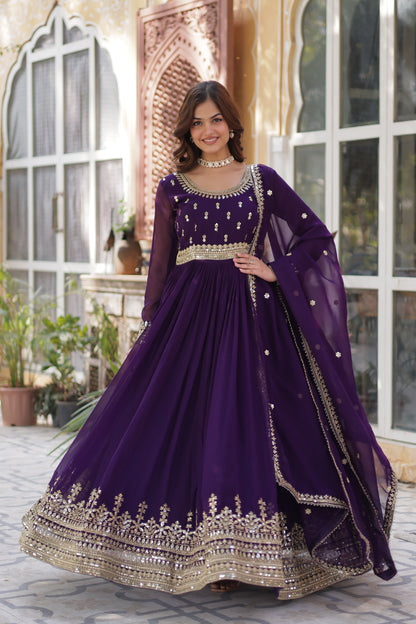 READYMADE GOWN