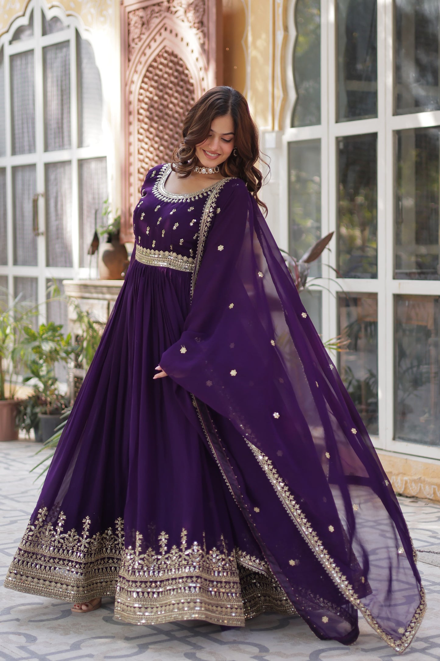 READYMADE GOWN