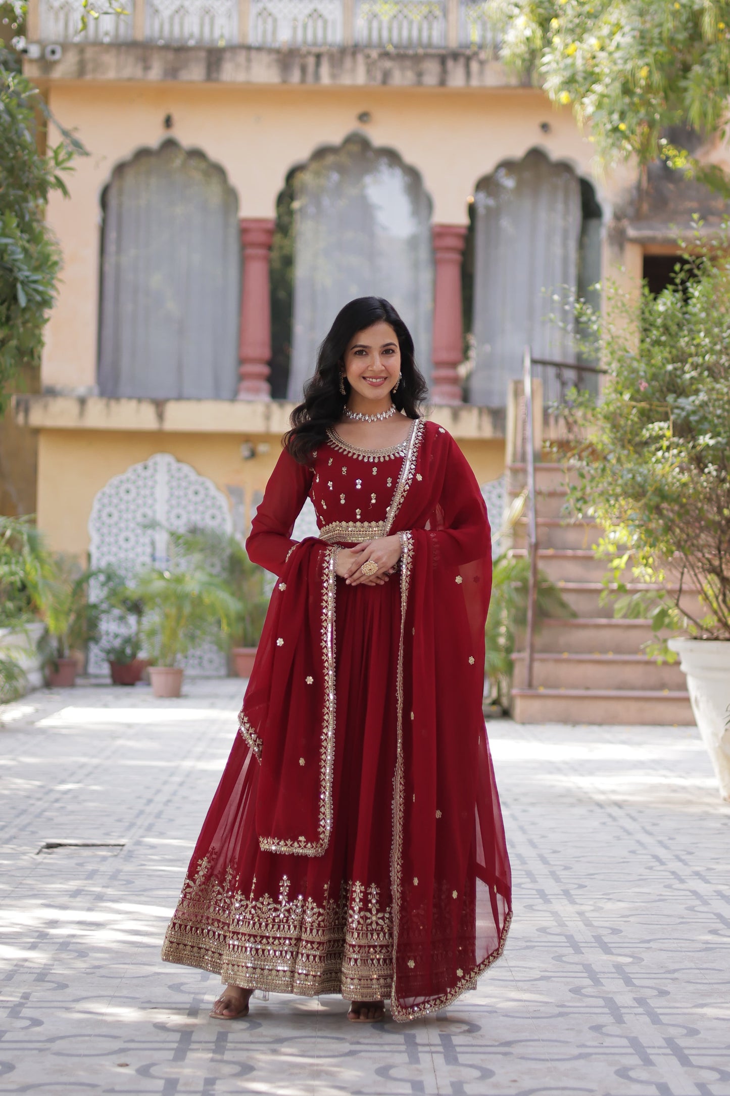 READYMADE GOWN