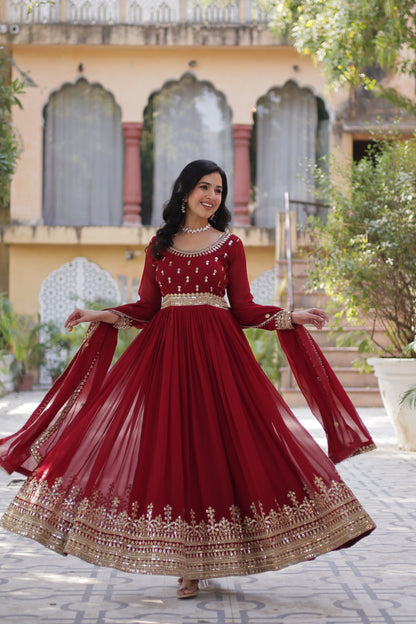 READYMADE GOWN
