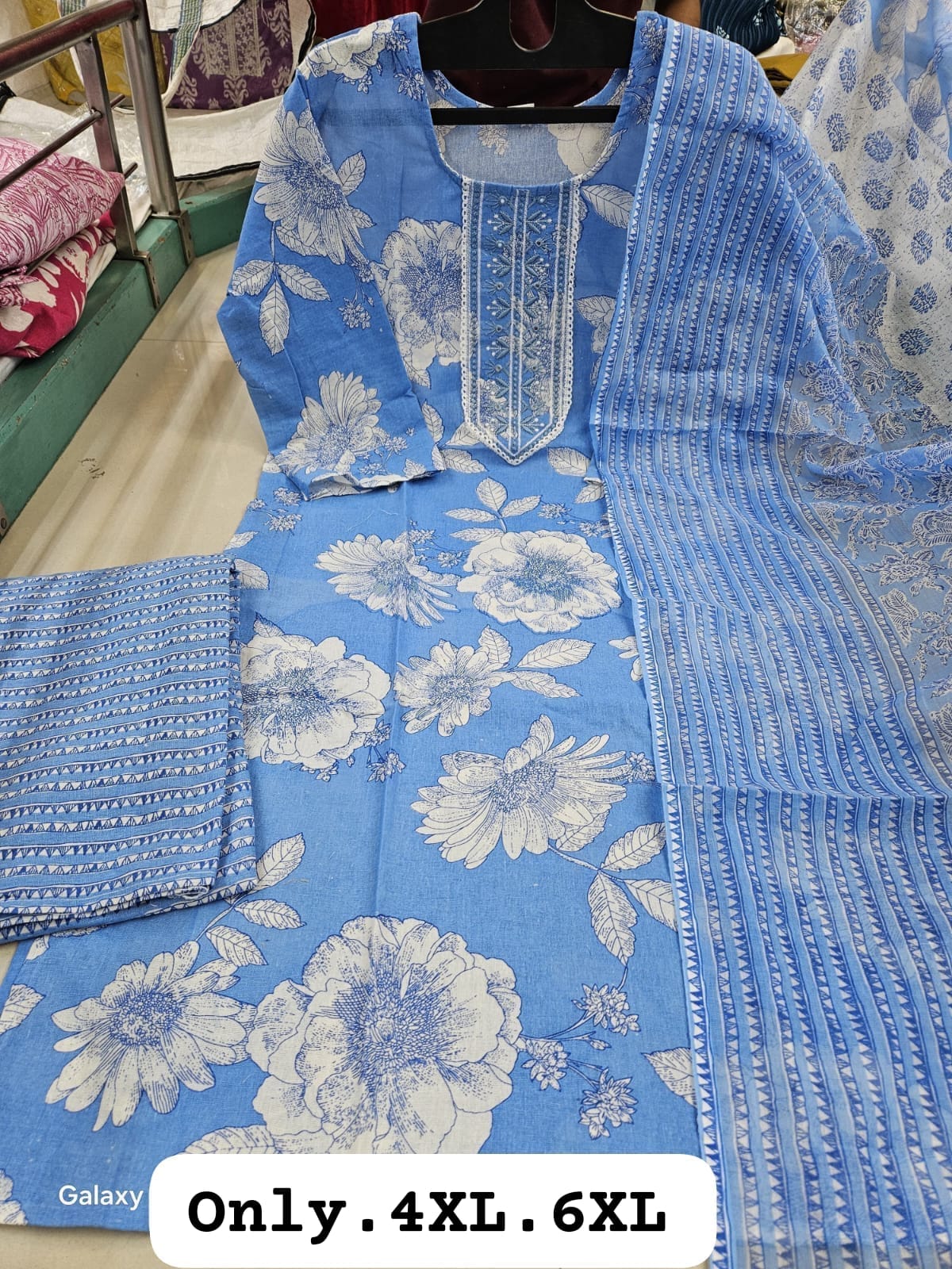 Kurti Set