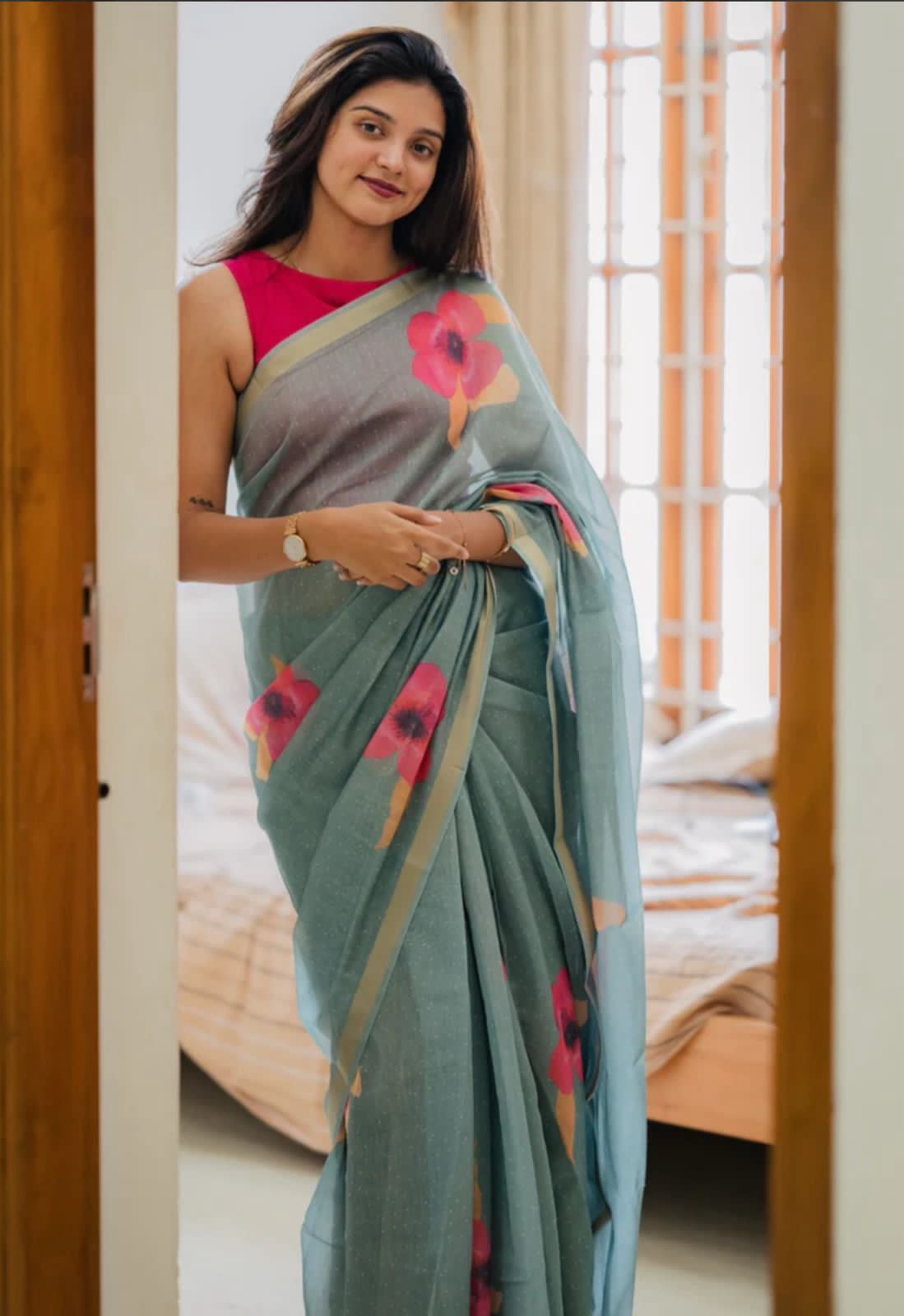 Flower Lenin Saree