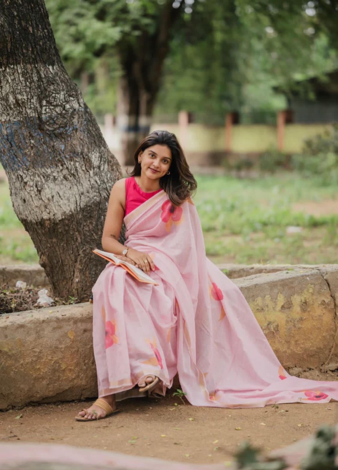Flower Lenin Saree