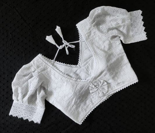 Hakoba Blouse Lace