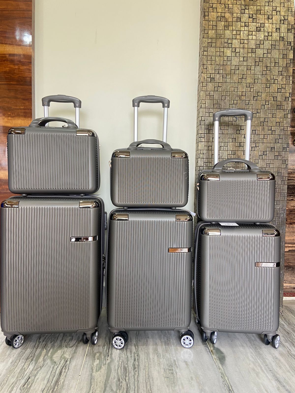 Premium Trolley Bag Set