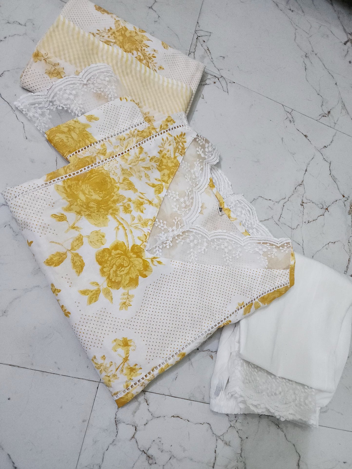 Kurti Set