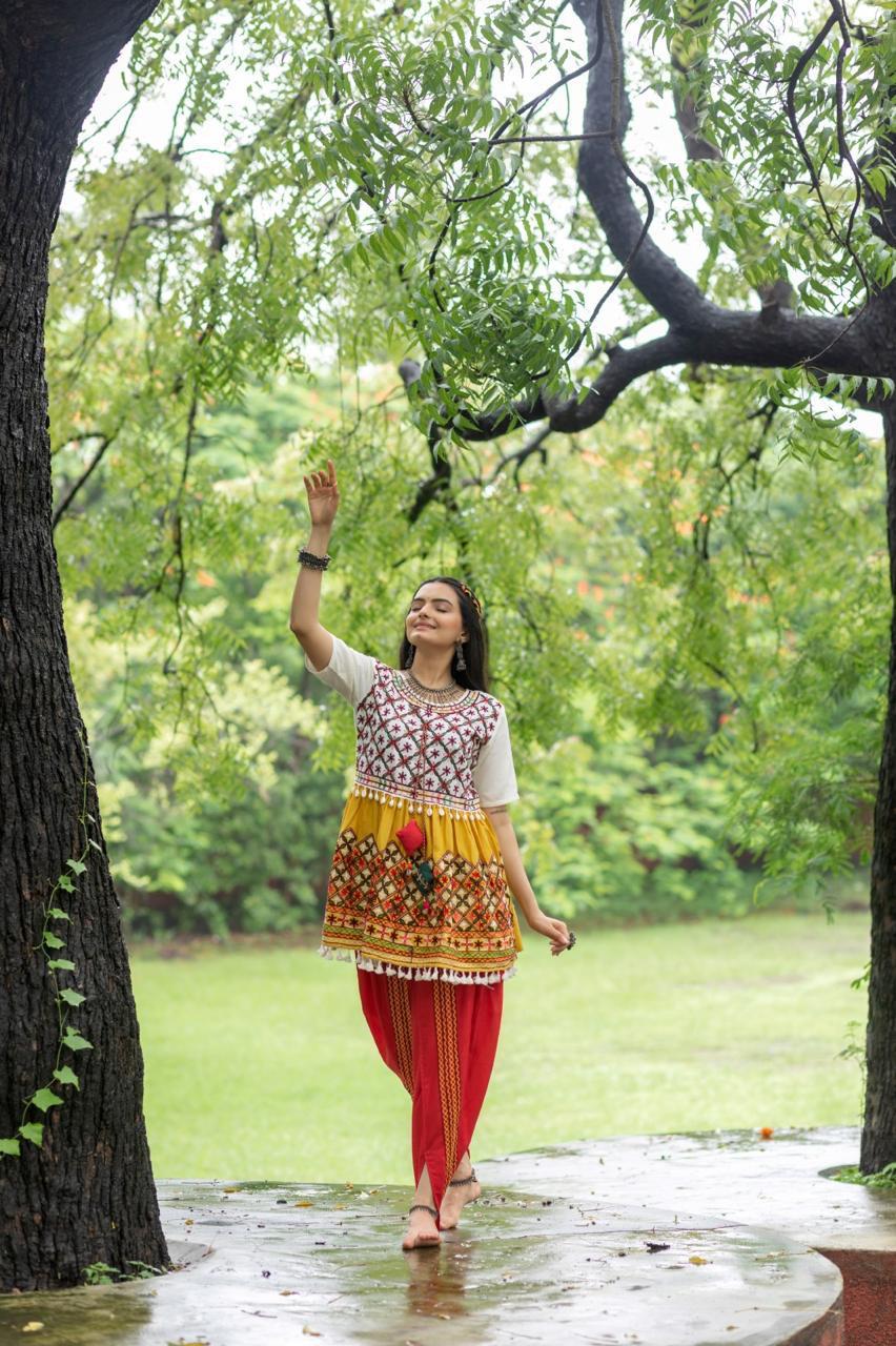 KEDIA AND TULIP PANTS