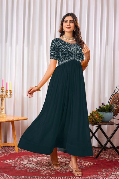READYMADE GOWN