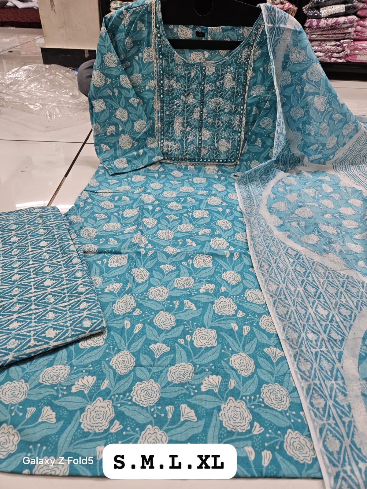 Kurti Set