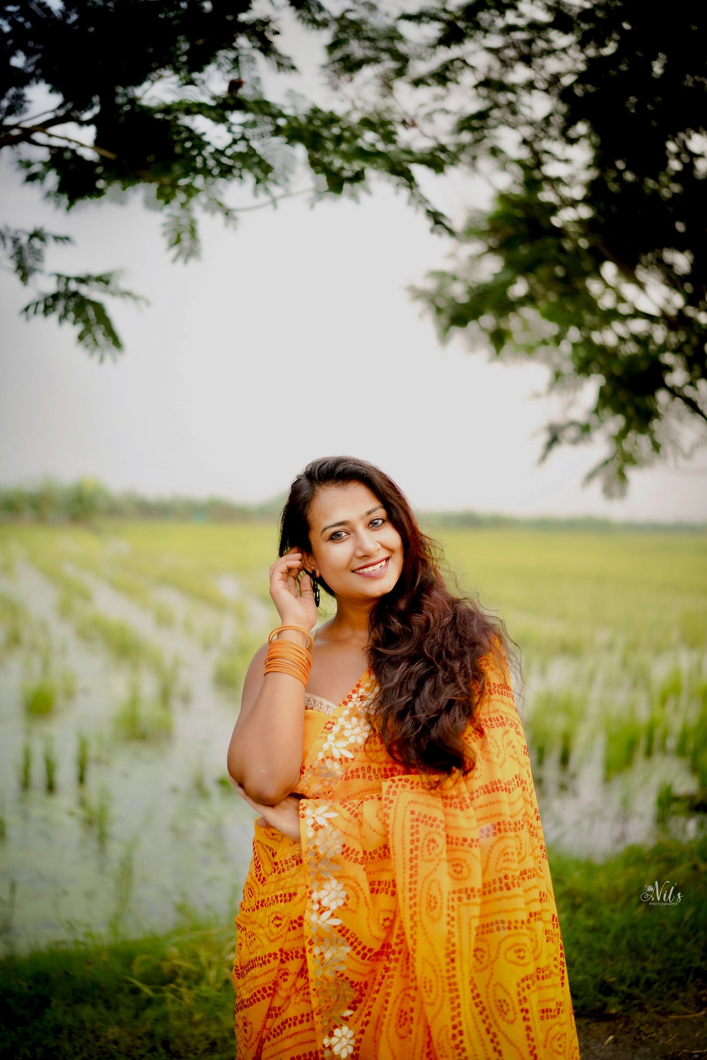 Gota Patti With Bandhani