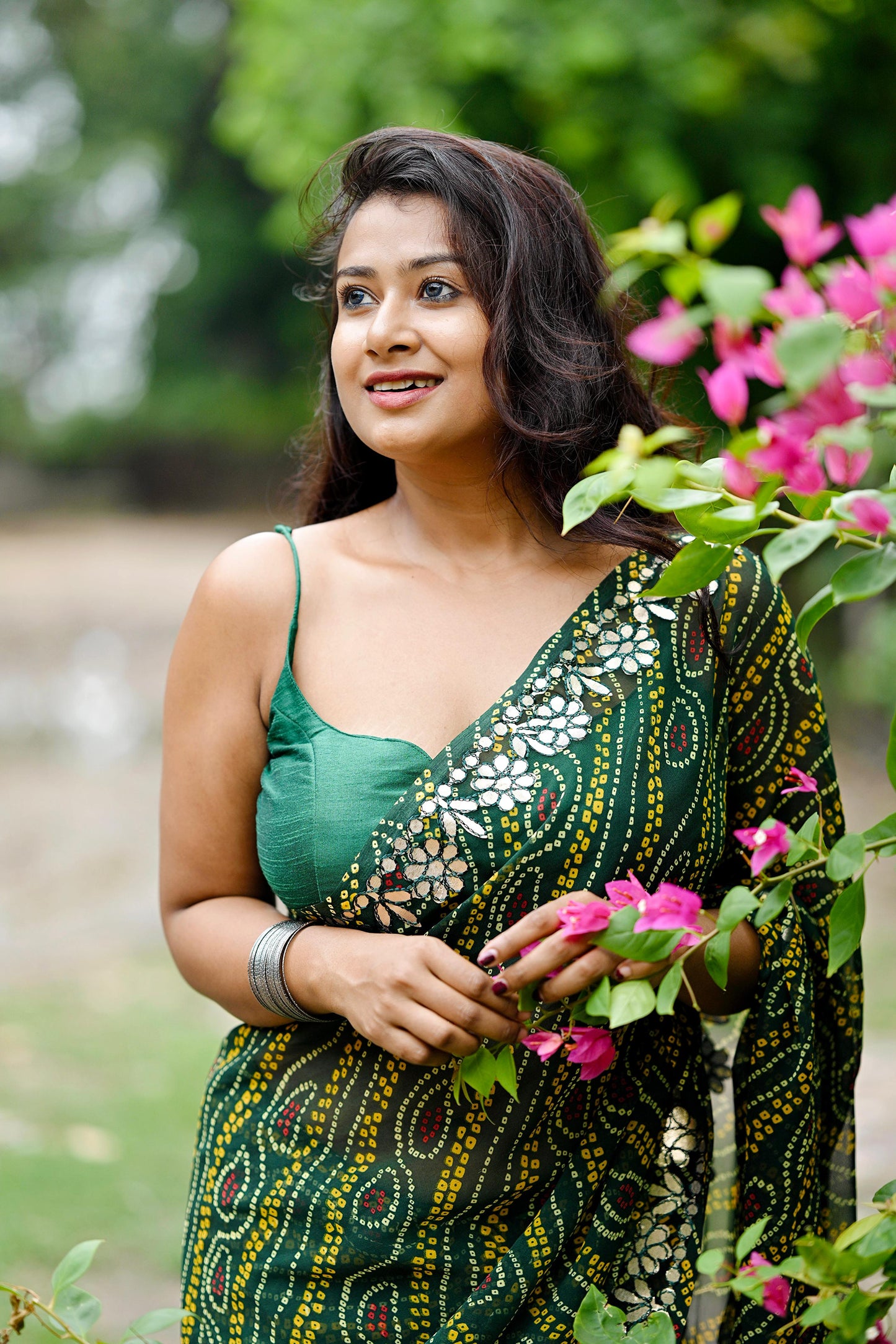 Gota Patti With Bandhani