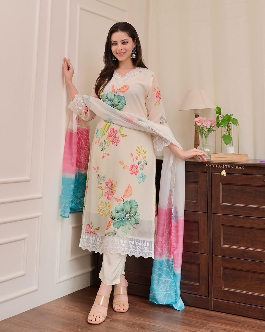 Reshmi Organza Dupatta Pant Set